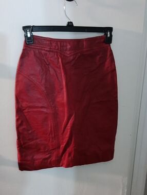 Red Leather Pencil Skirt - Classic Slim Fit